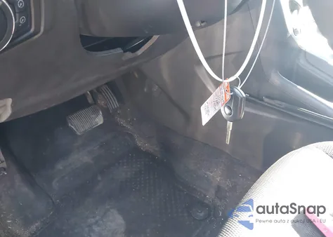 2012 Ford Focus Se из США, поврежденный, VIN 1FAHP3K24CL422120